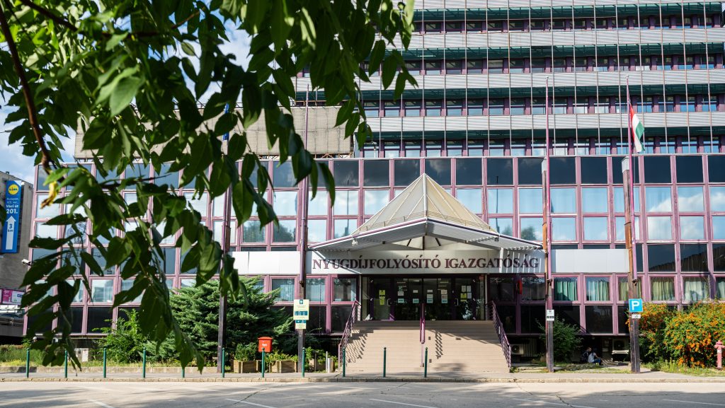 Népszava: A volt NAV-elnök rokonainak cége újabb 150 milliós szerződést kapott a Magyar Államkincstártól