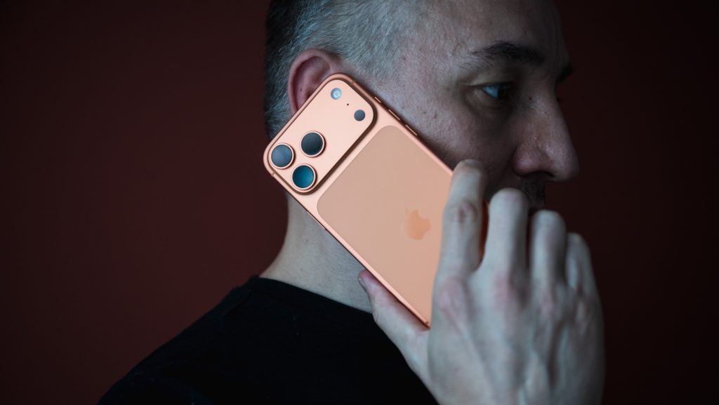 Szinte minden kiderült a szeptemberben megjelenő iPhone-ról, miután kibertámadás érte az Apple beszállítóját
