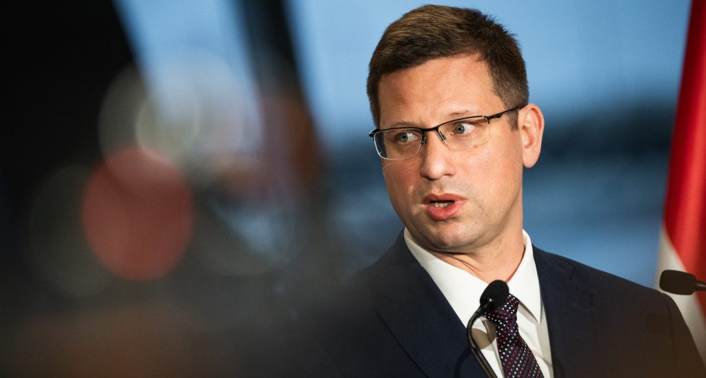 Gulyás Gergely: itt az alkotmányos demokrácia vége