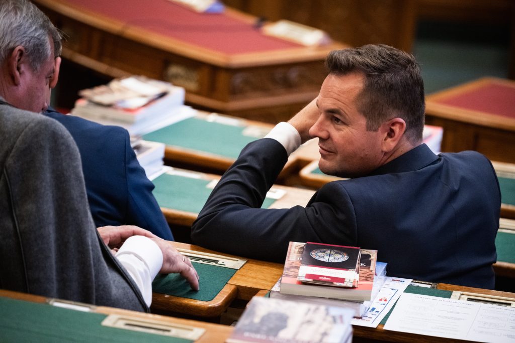 Megkérdezték Németh Balázst, elfogult volt-e a közmédia eddig – furán válaszolt a fideszes