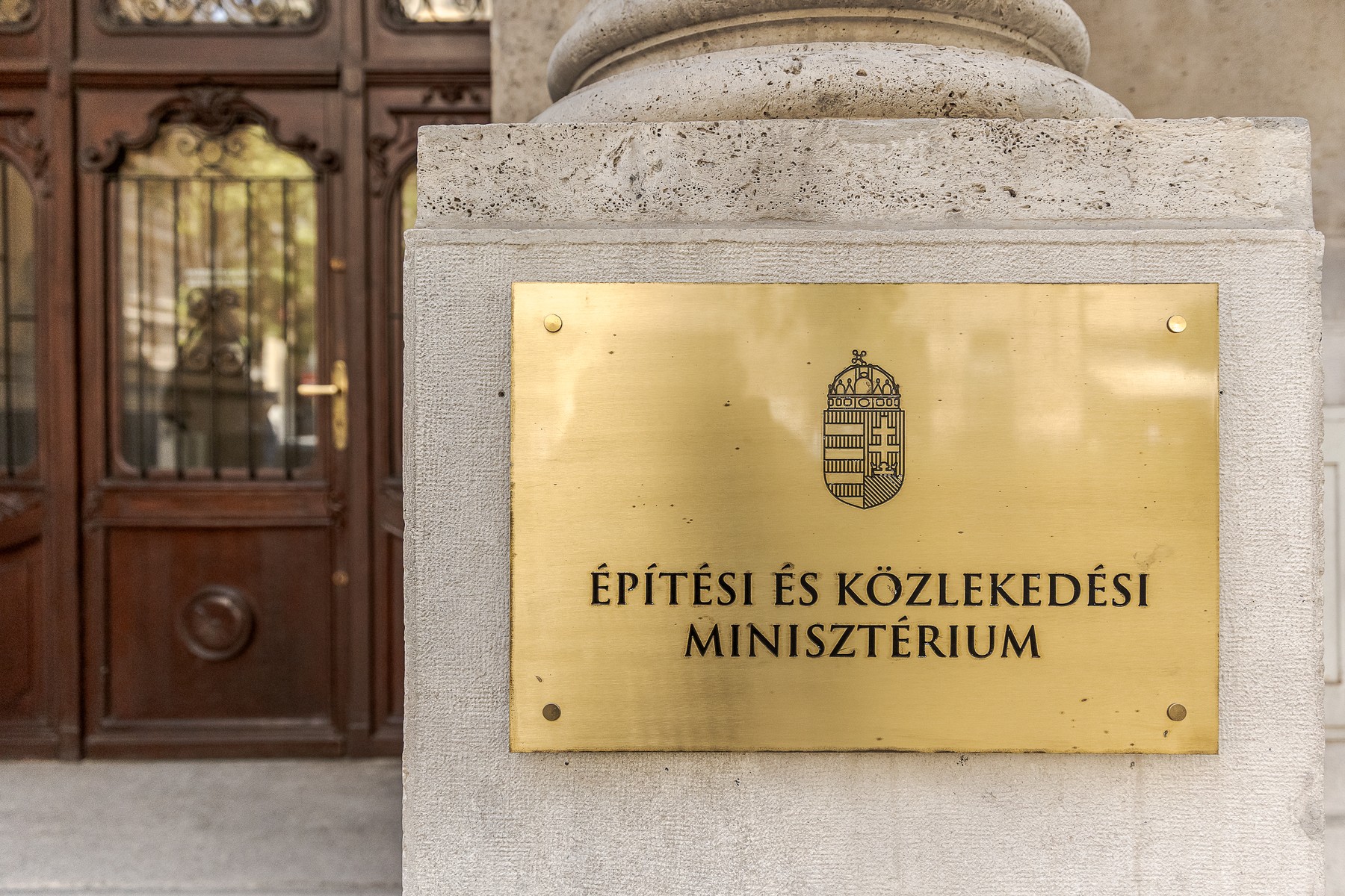Bátonyi Péter: Lázár elhitte, hogy a félművelt Szijjártó- és Rogán-szerű figurákhoz képest ő valaki 2