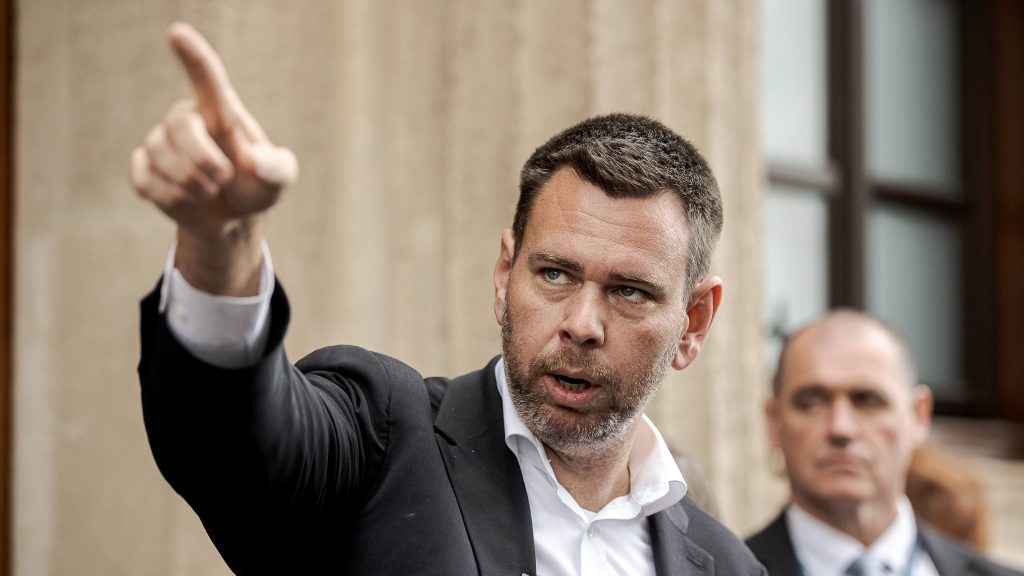 Vitézy a minisztériumi dolgozóknak: a korrupcióval kapcsolatban zéró tolerancia van