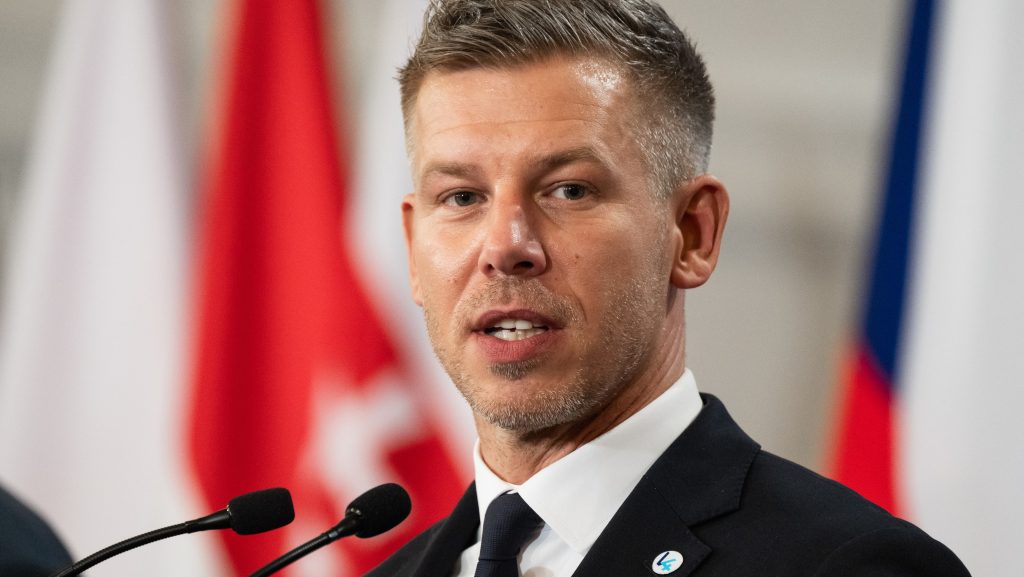 Közös vb-döntőnézésre hív mindenkit Magyar Péter