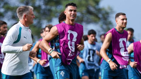 Cristiano Ronaldo greets media team members while leading Portugal's training session ahead of the FIFA World Cup 2026 round of 32 match against Croatia in Toronto, Ontario, Canada, on July 1, 2026. (Photo by Indrawan Kumala/NurPhoto)