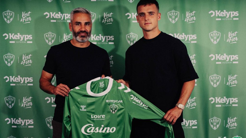 Franciaországba szerződött a magyar válogatott futballista