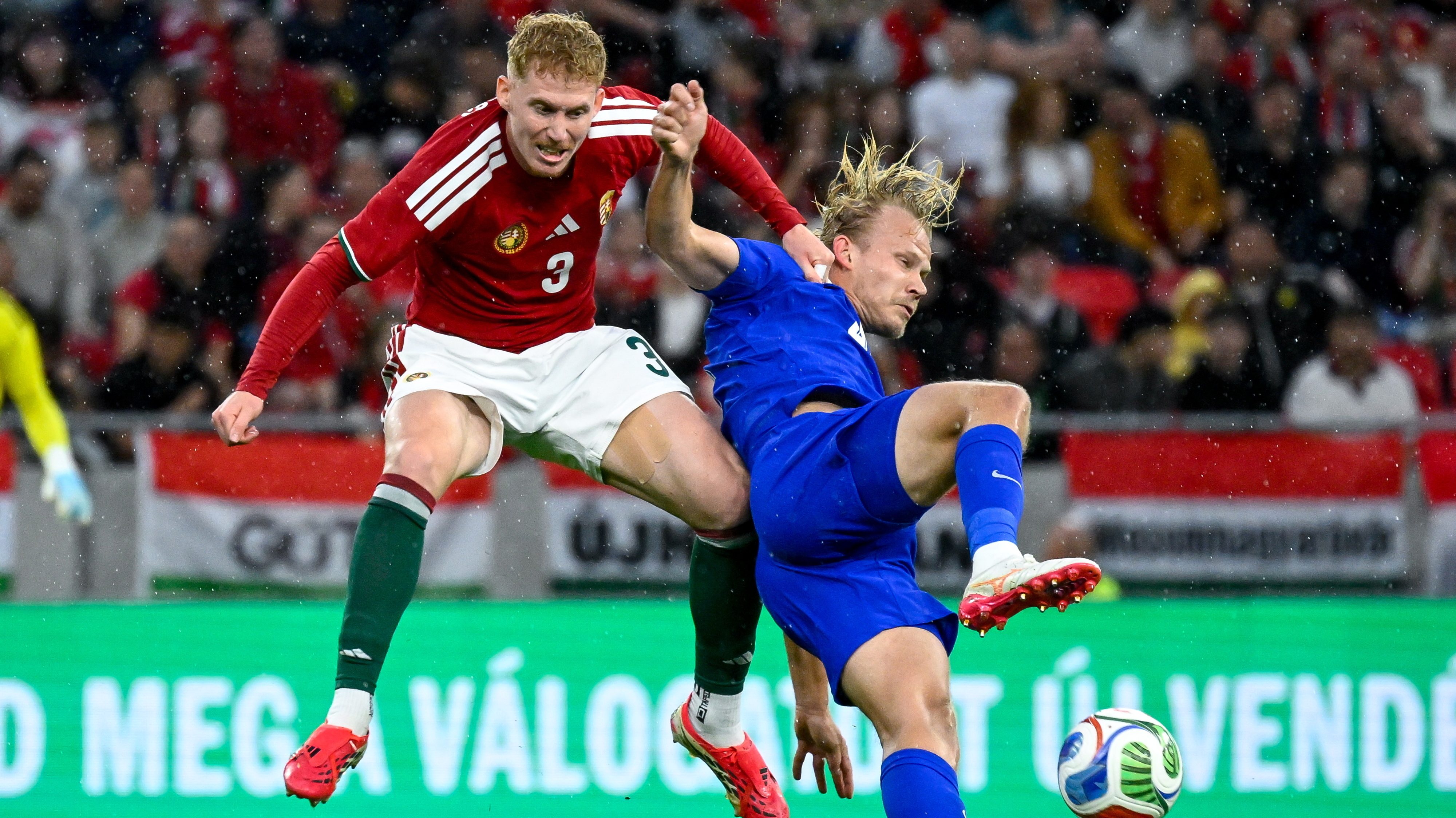Csinger Márk és a finn Joel Pohjanpalo.
