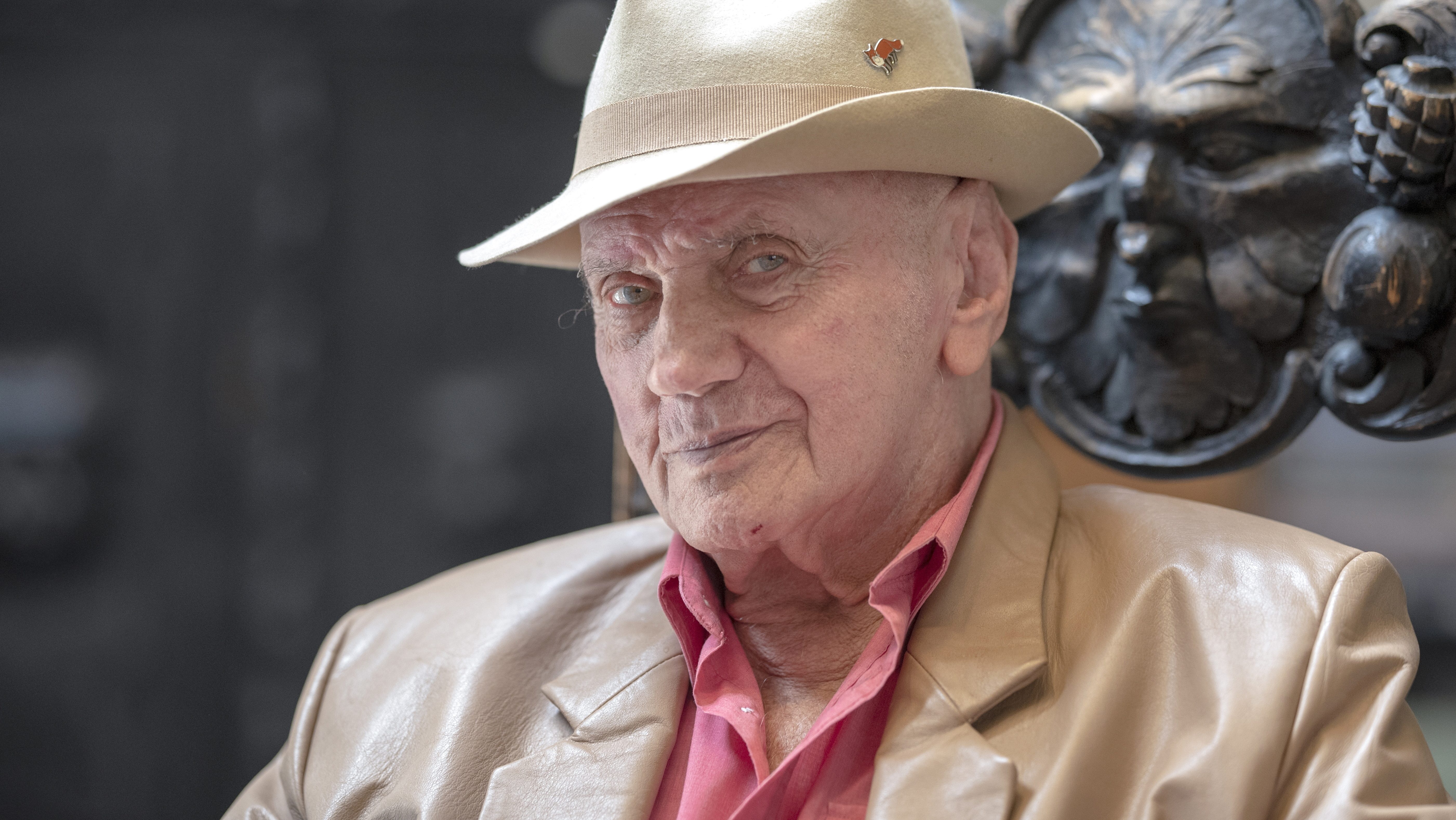 Koncz Gábor Kossuth- és Jászai Mari-díjas színművész, rendező Gödön 2025-ben.