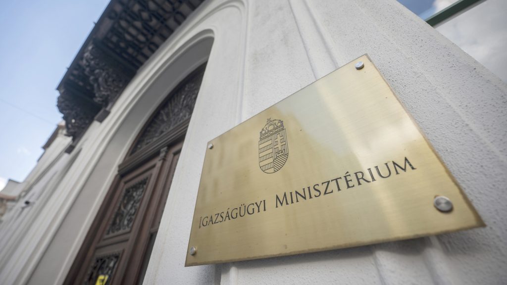 Az Igazságügyi Minisztérium épülete az V. kerületi Nádor utcában 2026. június 15-én.