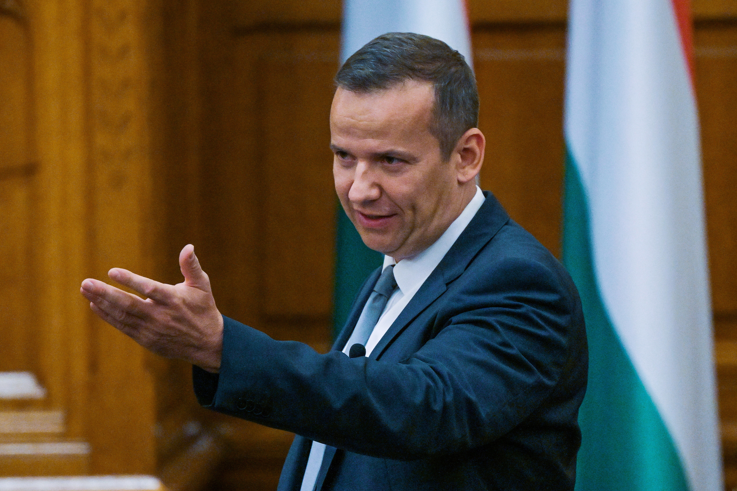 Toroczkai László, a Mi Hazánk frakcióvezetője Magyar Péter miniszterelnök napirend előtti felszólalására reagál az Országgyűlés rendkívüli ülésén 2026. július 27-én.