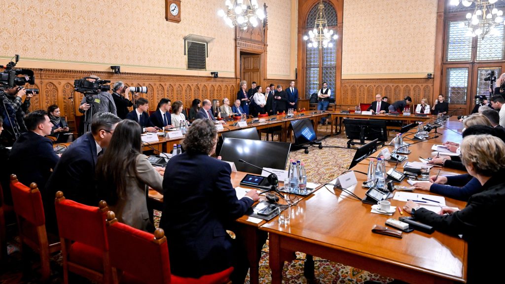 Horváth P. Andrást jelölték a közmédia új, átmeneti vezetőjének