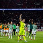 ENSCHEDE, NETHERLANDS - JULY 23: Ferencvaros goalkeeper Denes Dibusz celebrates his team's victory after the UEFA Europa League 2026/27 second qualifying round first leg match between FC Twente and Ferencvaros at FC Twente Stadium on July 23, 2026 in Enschede, Netherlands. (Photo by Rene Nijhuis/MB Media/Getty Images)