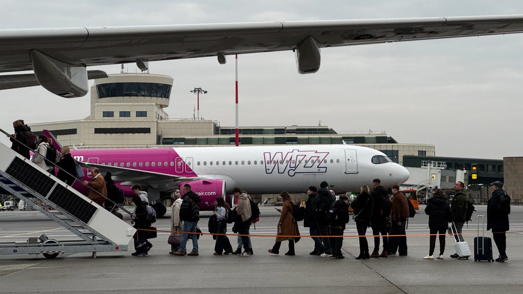 Milánóba indult egy szerencsétlenül járt utas, akinek előbb a Ryanair törölte a járatát, majd a Wizz Air gépével másik városban landolt
