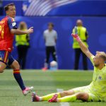 Mikel Oyarzabal második, Spanyolország harmadik gólja.