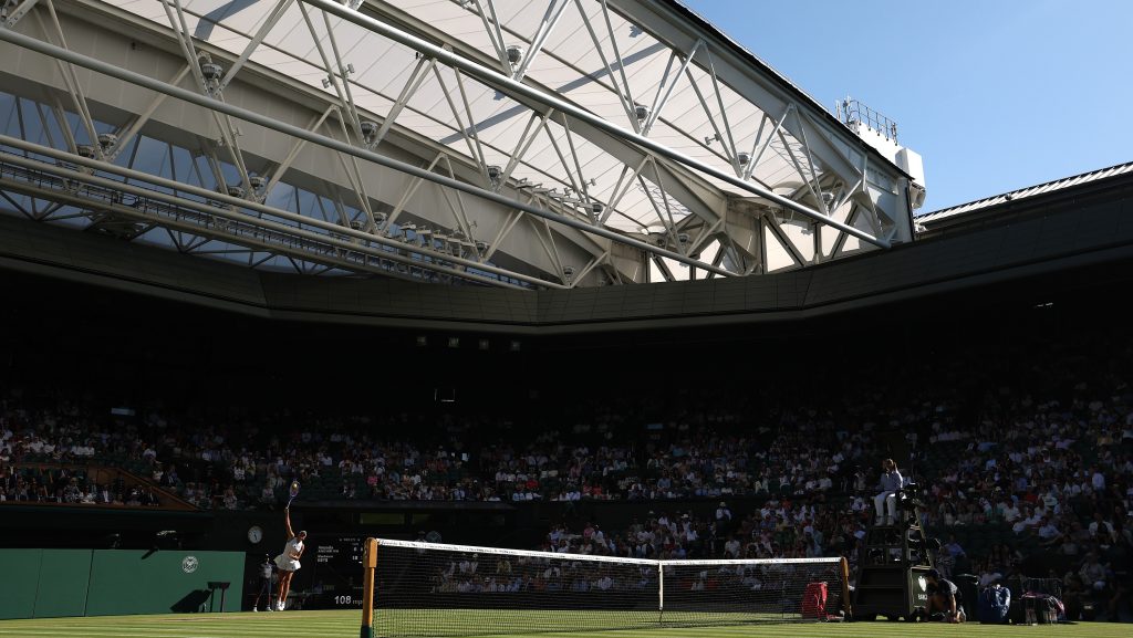 Azonnal kizárták a teniszütőjét dobáló tinédzsert Wimbledonban