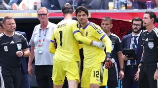 Senne Lammens és Thibaut Courtois a spanyolok elleni negyeddöntőben.