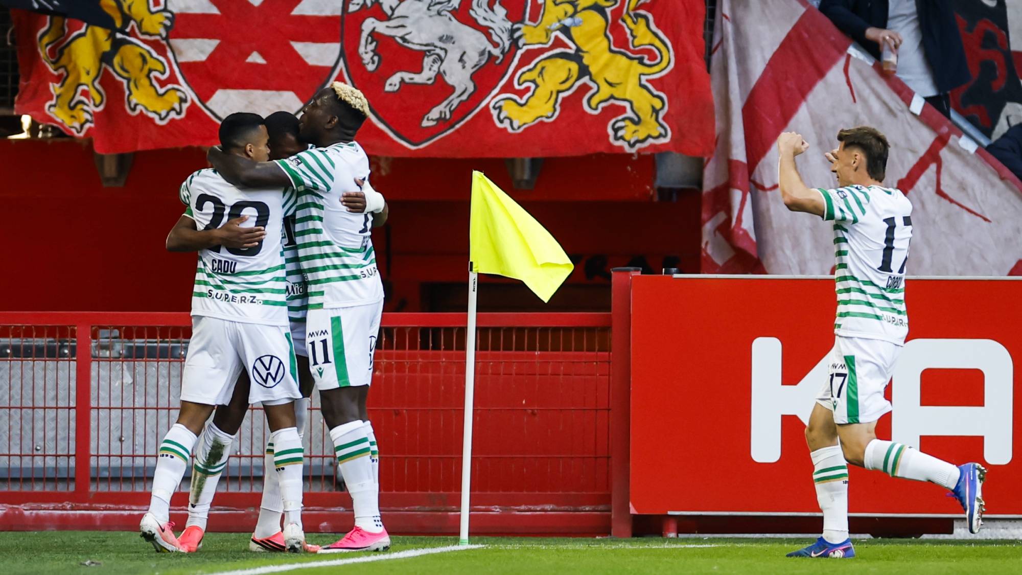 ENSCHEDE - Lenny Joseph of Ferencváros celebrates the 0-1 during the UEFA Europa League Second Qualifying Round match between FC Twente and Ferencváros at Stadion De Grolsch Veste on July 23, 2026, in Enschede, the Netherlands. PIETER STAM DE JONGE / ANP (Photo by ANP via Getty Images)