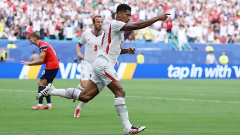 MIAMI GARDENS, FLORIDA - JULY 11: Jude Bellingham #10 of England celebrates scoring his team's first goal during the FIFA World Cup 2026 Quarter Final match between Norway and England at Miami Stadium on July 11, 2026 in Miami Gardens, Florida. (Photo by Buda Mendes/Getty Images)