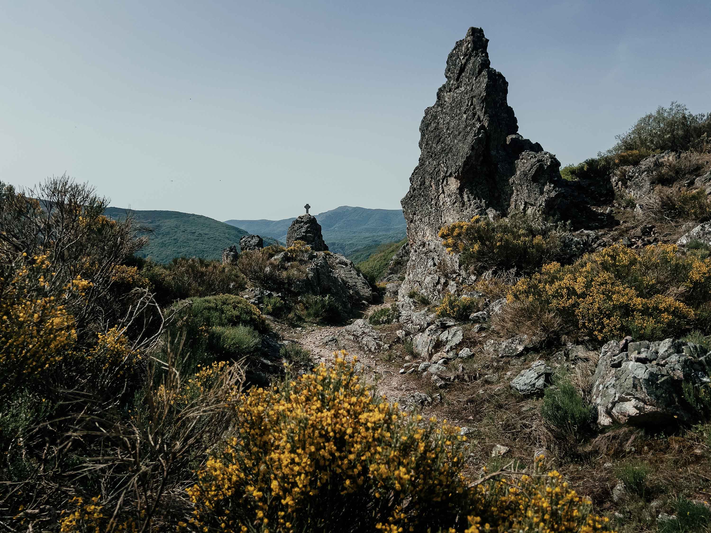 „A hegyek a természet katedrálisai” – zarándoklat az El Camino egyik legrégebbi útján 2 El Camino del Salvador and Primitivo, La Pola de Gordón, Spain, 2026.May 22.