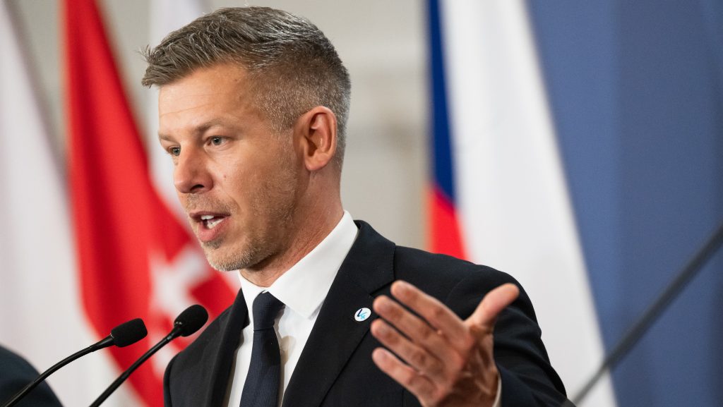 Magyar Péter: ősztől áfamentessé tesszük a vényköteles gyógyszereket