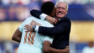 Kylian Mbappé és Didier Deschamps.