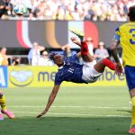 Michael Olise a svédek ellen közel járt ahhoz, hogy a vb gólját lője.