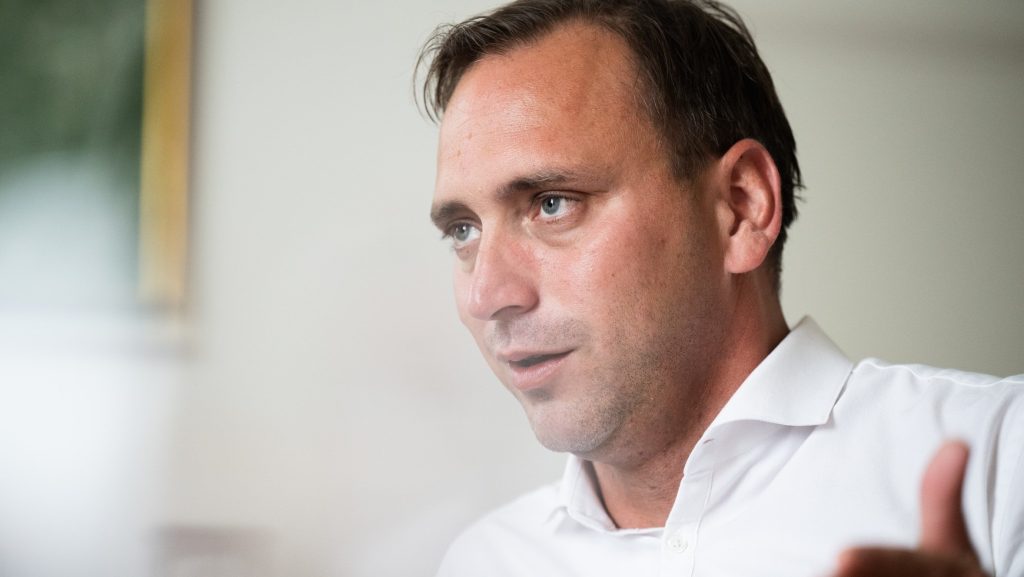Óbudai korrupciós ügy: meghosszabbították Őrsi Gergely, Láng Zsolt és Molnár Zsolt letartóztatását