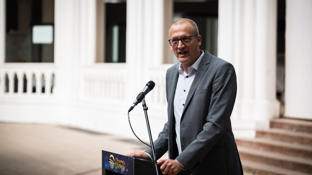 Hankó-botrány: 15 napuk van elküldeni a pályázóknak, hogyan használták fel a kapott támogatásokat