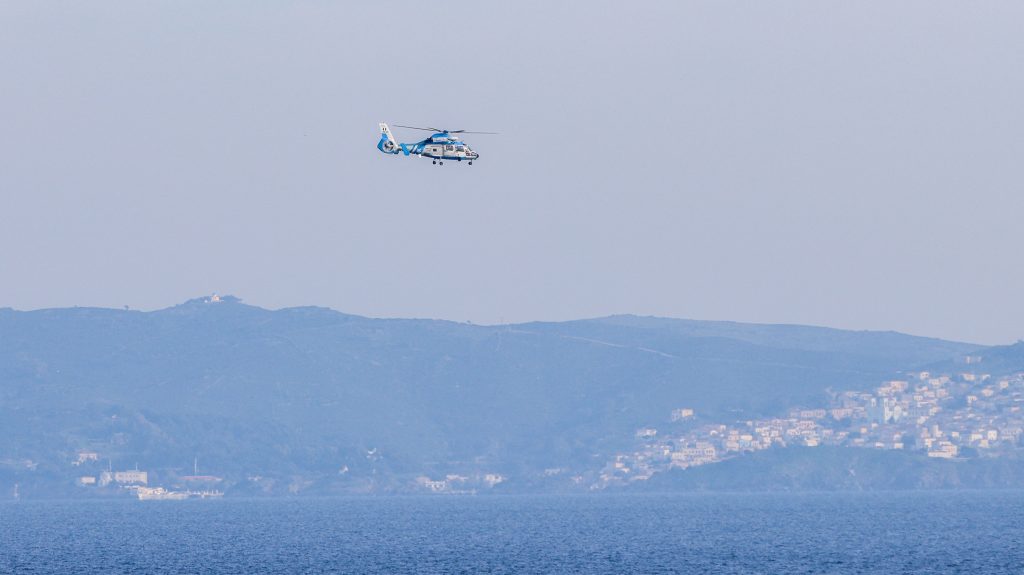 Lezhant egy magánhelikopter egy görög szigeten