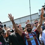 mohamed szalah trabzonspor átigazolás reptéri fogadtatás