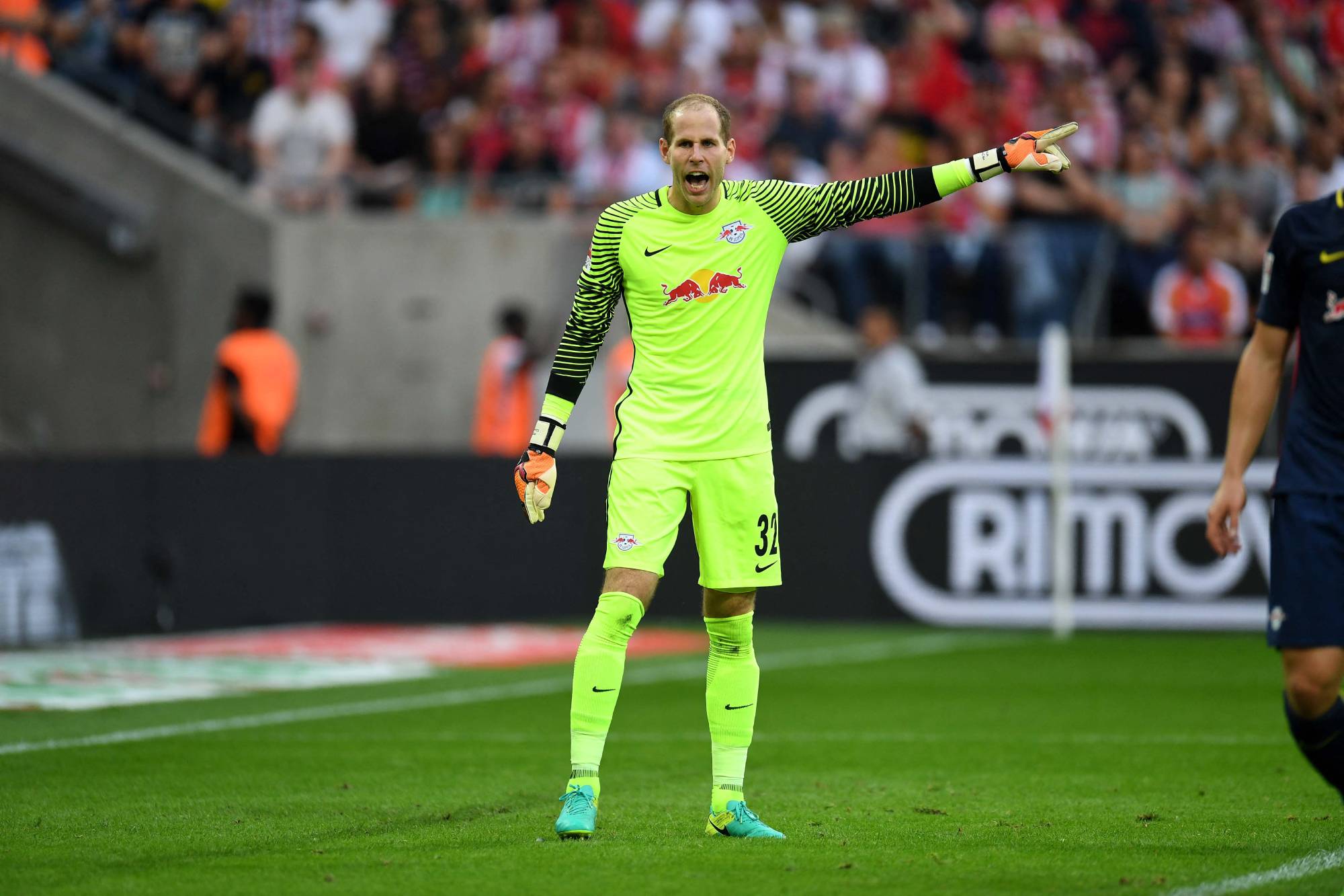 Leipzig´s Hungarian goalkeeper Peter Gulacsi reacts during the German first division Bundesliga football match between 1 FC Cologne and RB Leipzig in Cologne, western Germany, on September 25, 2016.