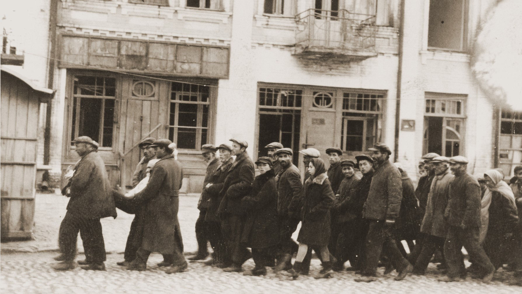 Több mint 20 ezer magyar zsidót mészároltak le Kamenyec-Podolszkijban 2