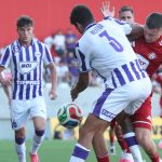 Mezőnymunka a Kisvárda-Újpest bajnokin.