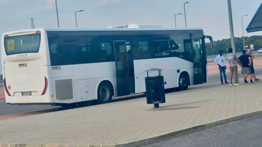 A HÖOK szerint diákokat nézett bevándorlónak Gulyás Virág, az influenszer rasszistának nevezte a szervezetet
