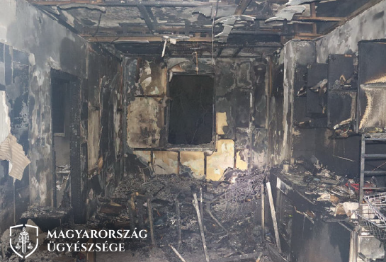 Búcsúlevelet írt a gyermekeinek egy esztergomi anya, majd felgyújtotta magát, ő túlélte a tűzvészt, de a 16 éves lánya meghalt 2