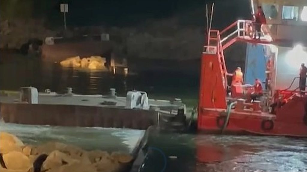 Uszályokat süllyesztettek el Romániában a Dunán