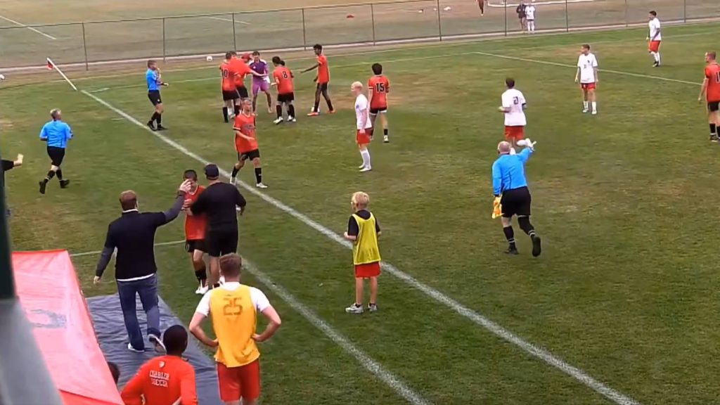 Középiskolai futballmeccsen nem látott még a világ ilyen brutalitást
