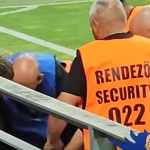 Egy pályára rohanó drukker miatt állt a miskolci meccs.