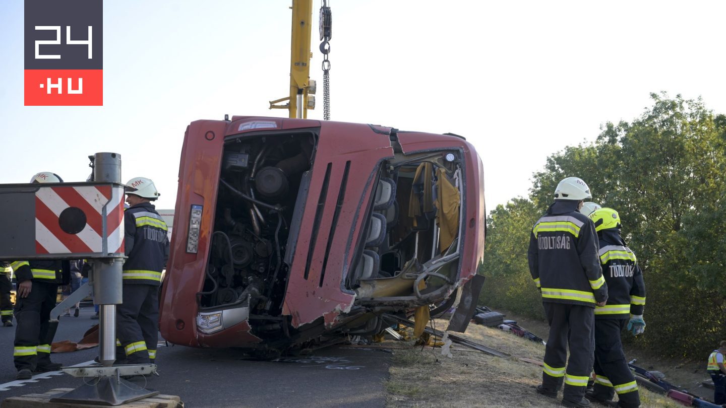 Kihúzta a húgát és egy férfit a roncsok alól, aztán összeesett – megszólalt a buszbaleset egyik túlélője