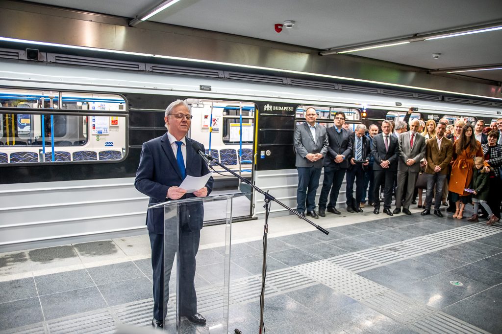 3-as metró: Az orosz metrókocsik miatt húsz évig esélytelen, hogy Káposztásmegyer legyen a végállomás