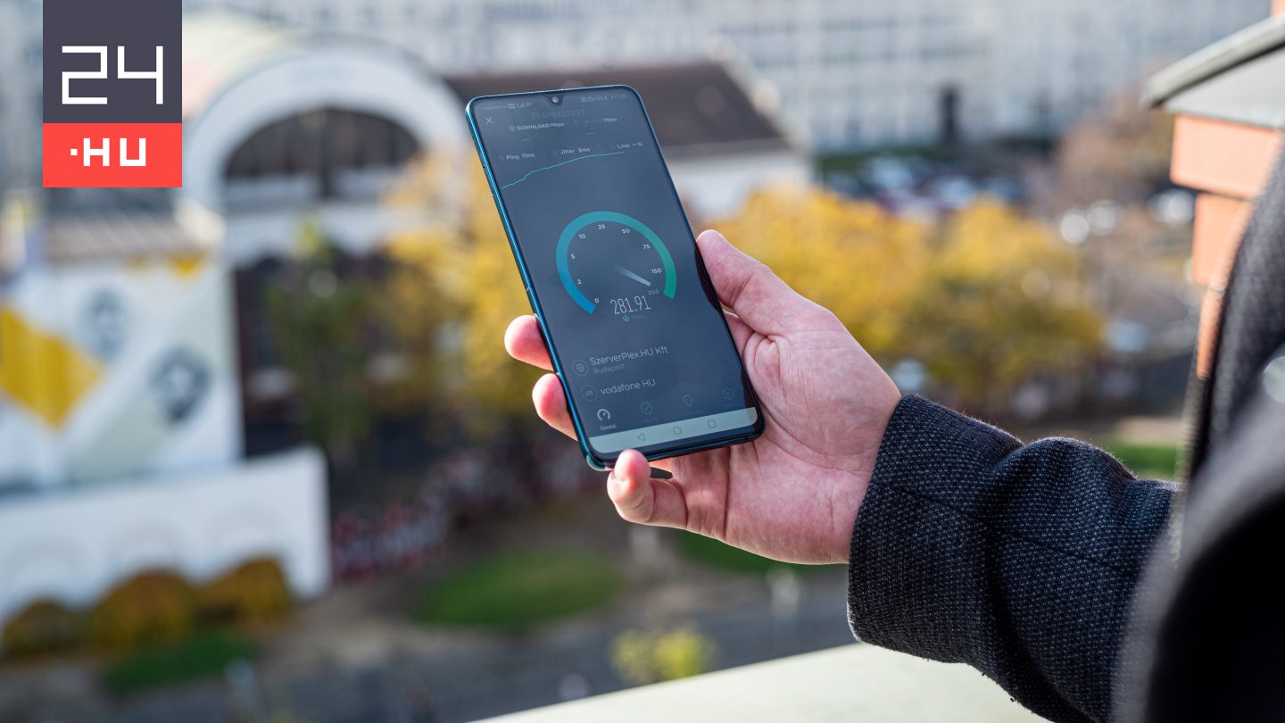 Ingyen mobilinternetet ad a hosszú hétvégére ez a szolgáltató