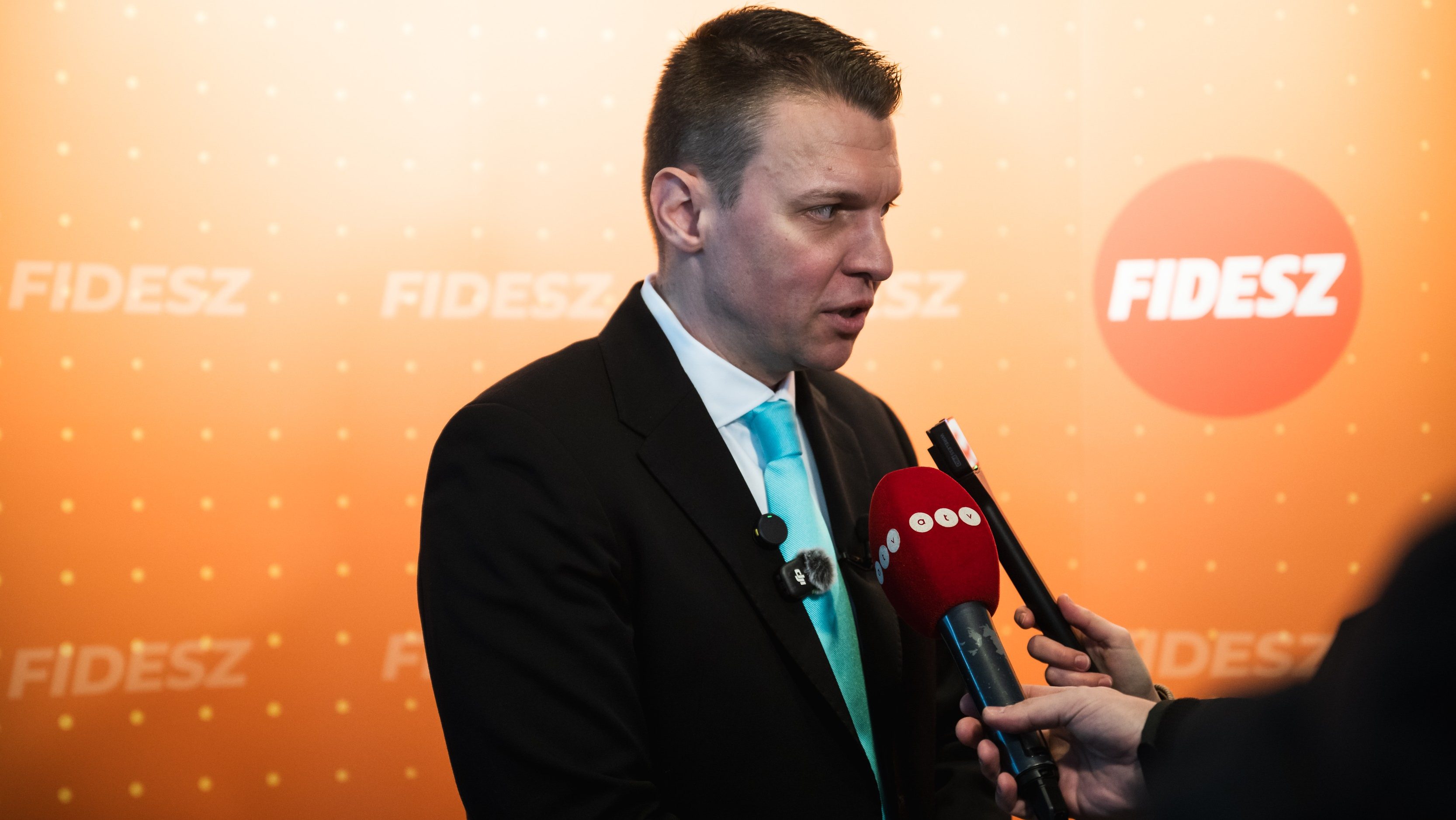 menczer tamás