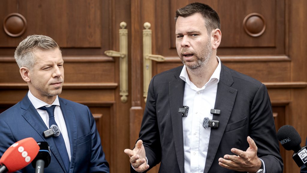 Vitézy Dávid: Hétfőtől korlátozzák a vasúti teherszállítást