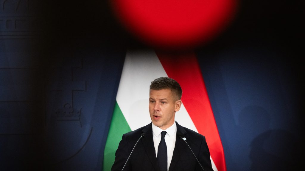 Kormányzati tájékoztató az energiakrízis árnyékában – élő