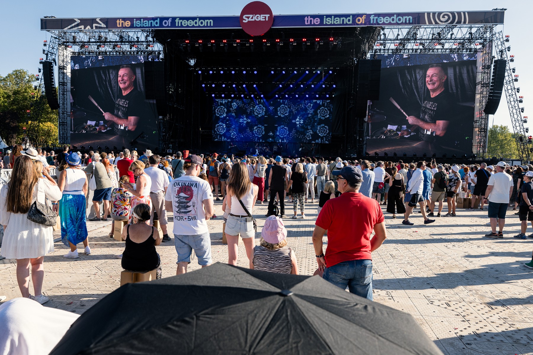Bródy-nap a Szigeten: a mobilok a zsebben maradtak, a sámli előkerült, a művész pedig könnyezett 2