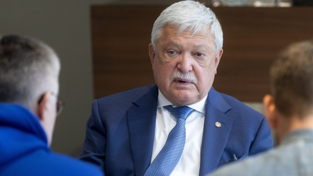 Csányi Sándor üzenete a durván játszóknak: Nem úszhatja meg senki