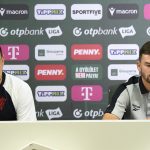 Erik Janza csapatkapitány (b) és Michal Gasparik vezetõedzõ a lengyel Górnik Zabrze labdarúgócsapatának sajtótájékoztatóján.