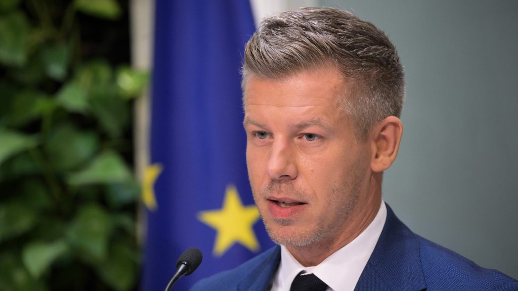 Magyar Péter miniszterelnök a Miniszterelnökségen tartott kormányszóvivői tájékoztatón 2026. augusztus 13-án.
