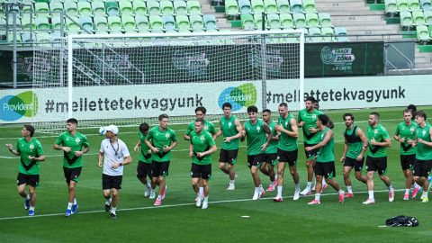 A Ferencváros TC labdarúgócsapatának edzése a Groupama Arénában 2026. július 15-én. A csapat másnap a Vojvodina ellen játszik az Európa-liga selejtezőjének 1. fordulójában.