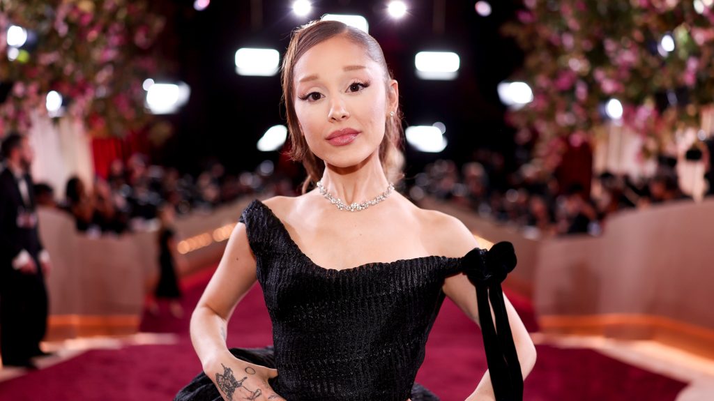„Soha többet ne használjátok a zenémet!” – Ariana Grande megint kiakadt Trumpékra
