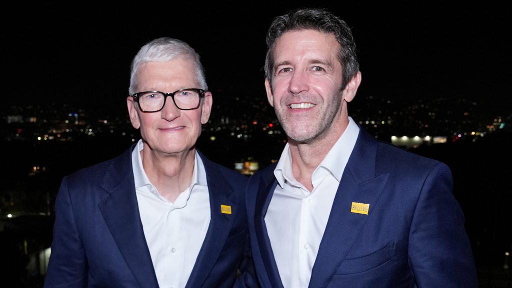 Mától új vezetője van az Apple-nek